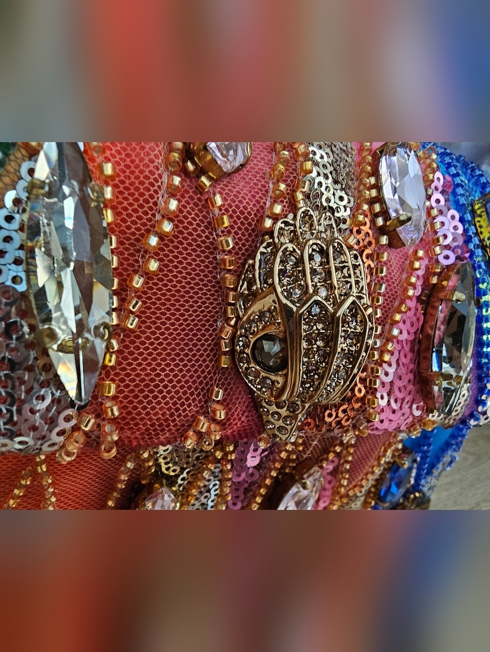 Kurt Geiger Medium Sequin Kesington Bag. - Picture 7 of 10